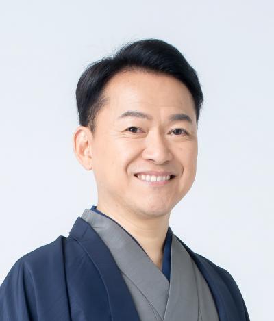 靖萃先生